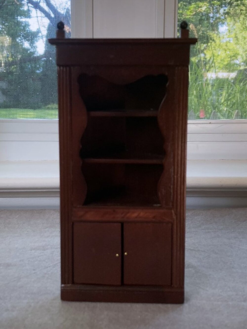 Dollhouse Miniature Corner Cabinet Mahogany Sonia Messer Imports, Colombia - Picture 6 of 10
